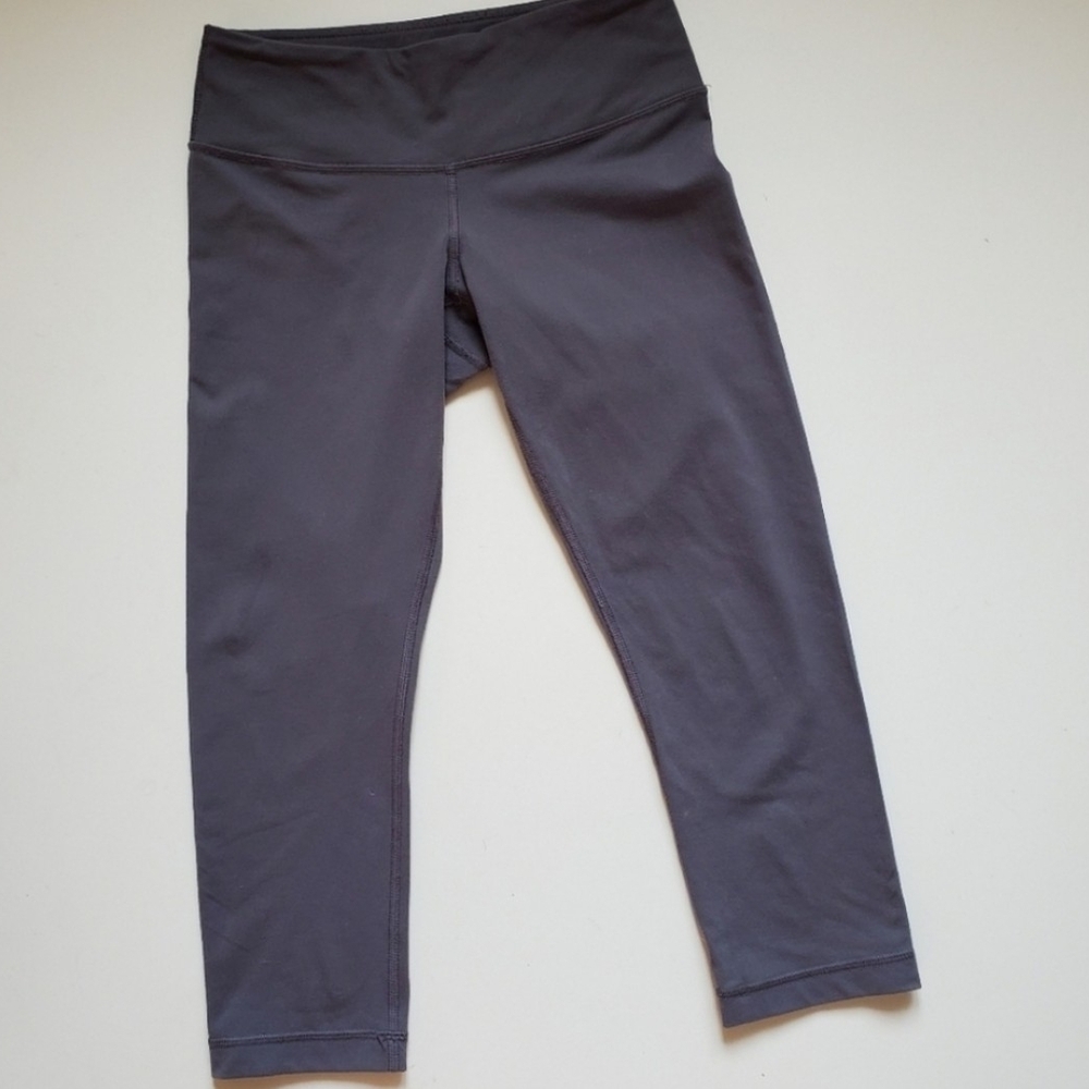 Gray Capri Leggings